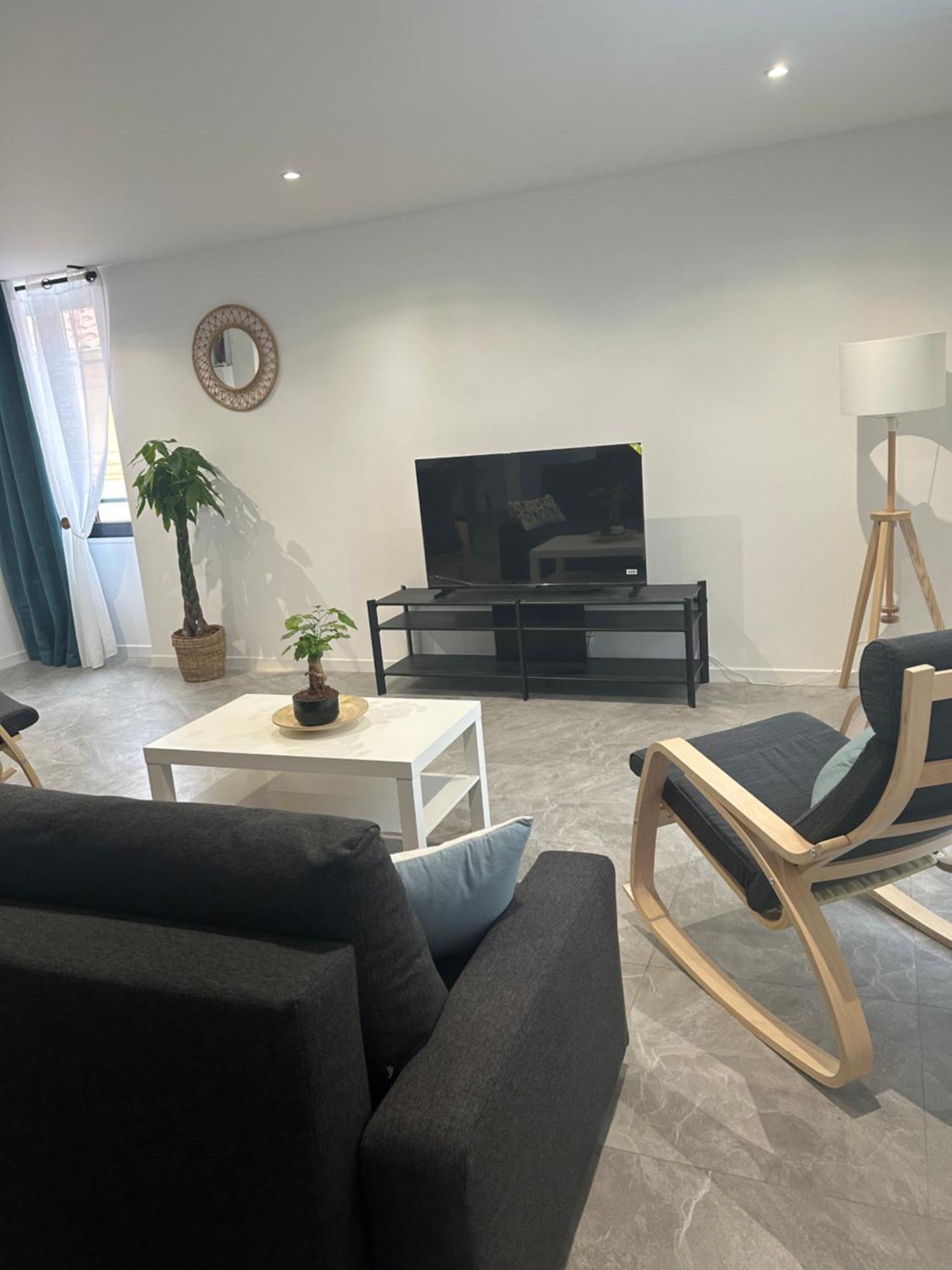 Residence "A Torbia" , 4 Appartements De 2 A 6 Personnes 拉杜尔比 客房 照片