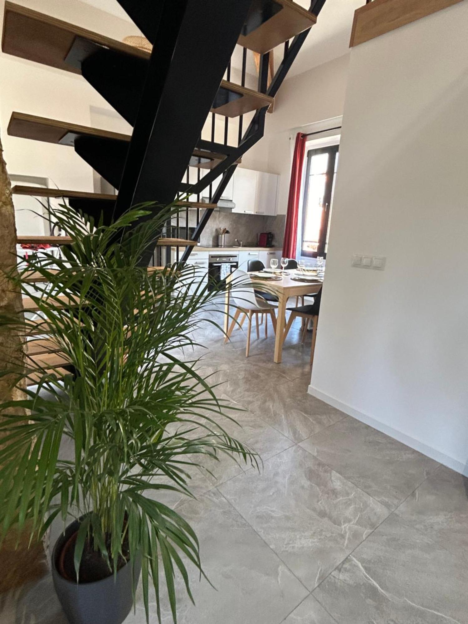 Residence "A Torbia" , 4 Appartements De 2 A 6 Personnes 拉杜尔比 客房 照片